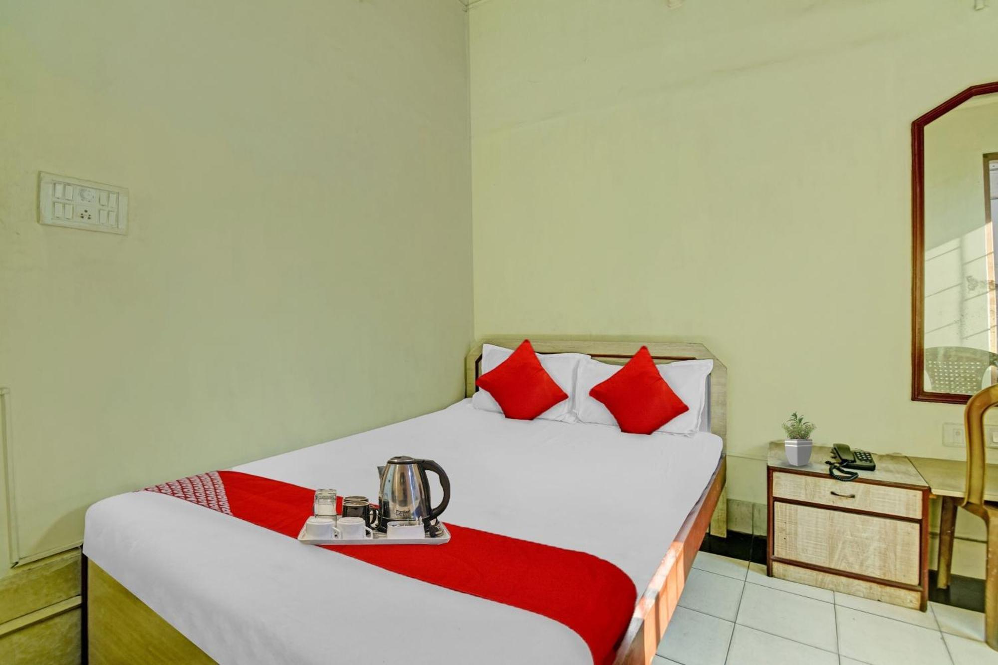 Hotel O Jaapon Kolkata